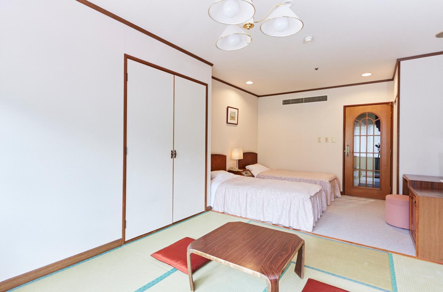Hotel Green Plaza Hakuba Otari Екстериор снимка