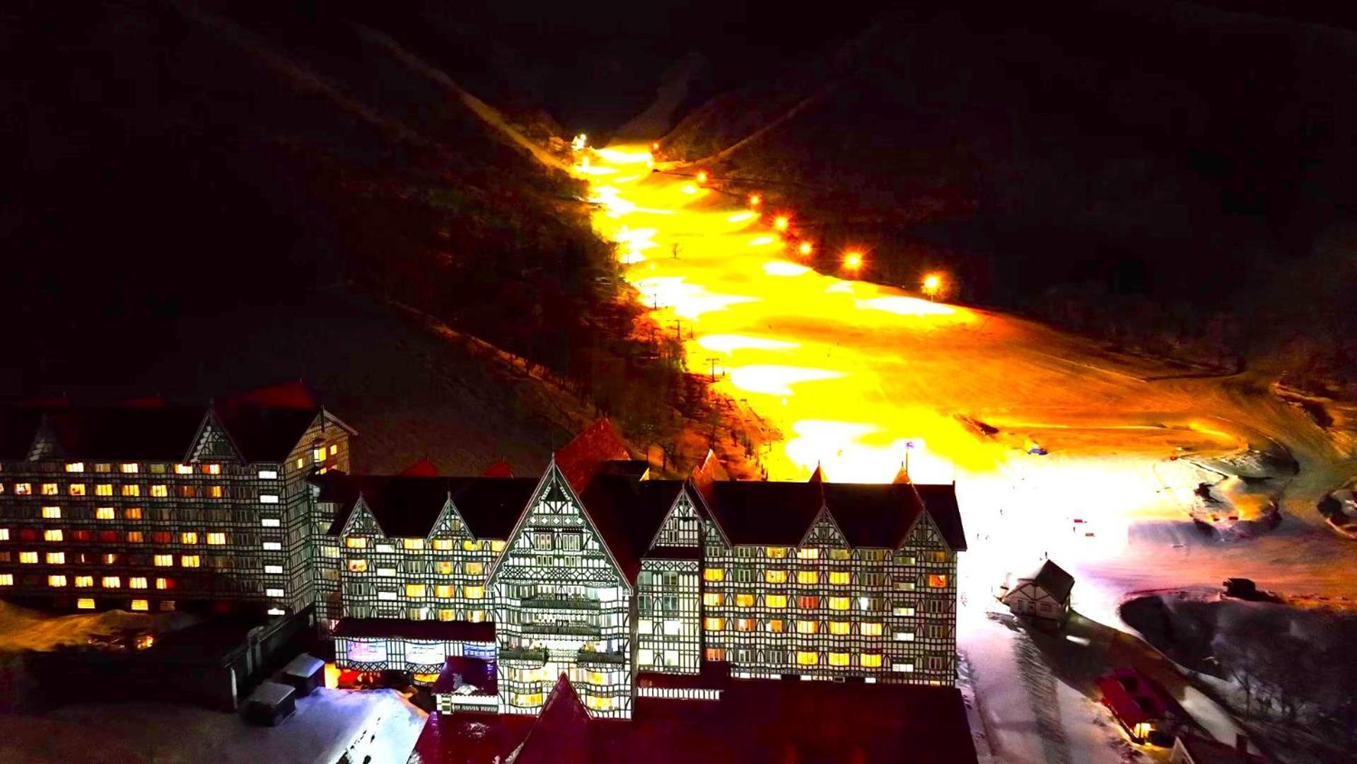 Hotel Green Plaza Hakuba Otari Екстериор снимка