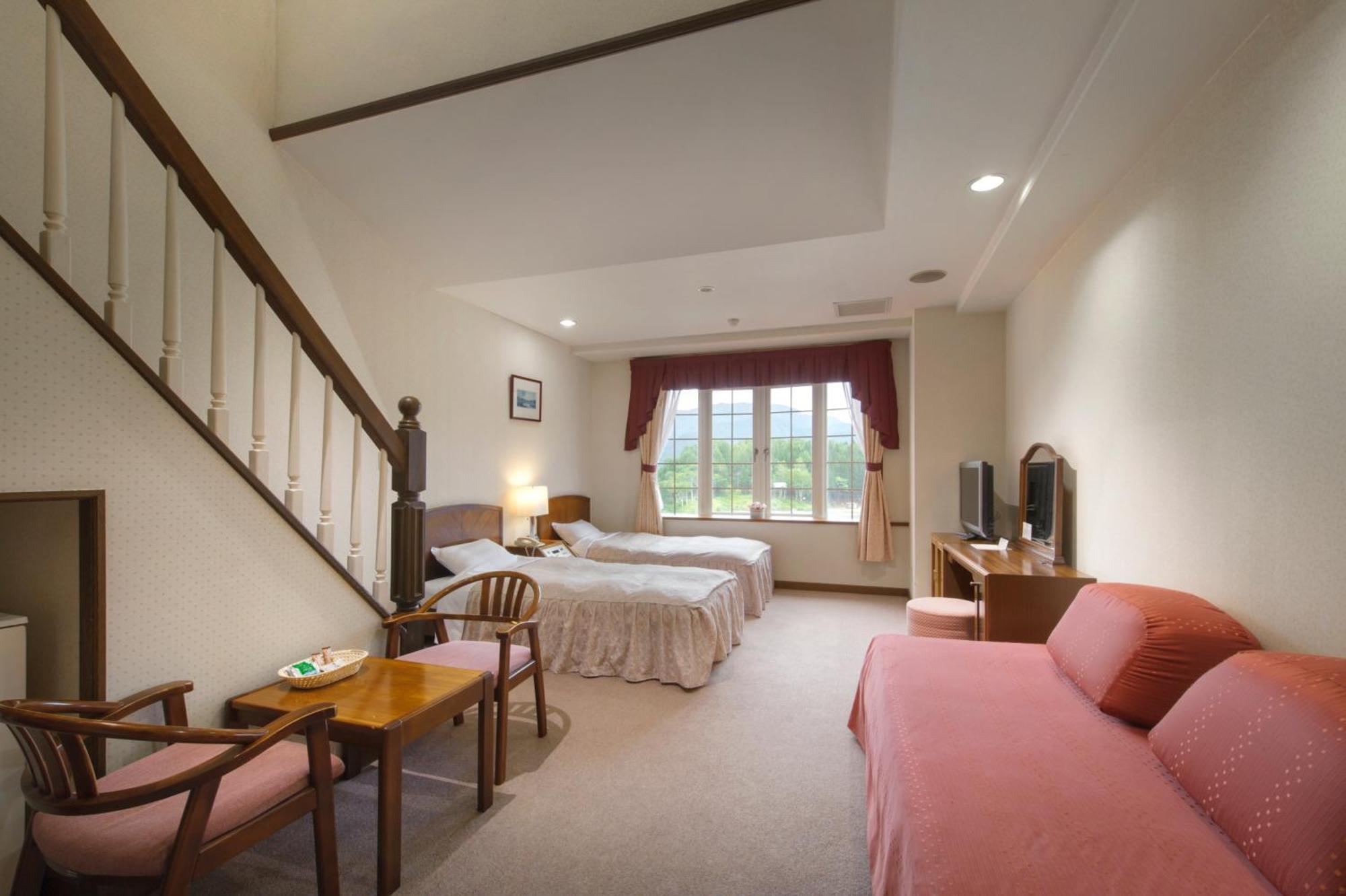 Hotel Green Plaza Hakuba Otari Екстериор снимка