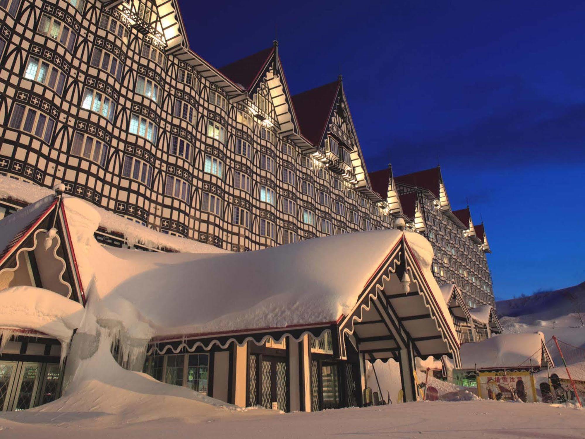 Hotel Green Plaza Hakuba Otari Екстериор снимка